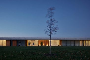 Take a Tour of the stunning Kostelec Residence designed by ADR