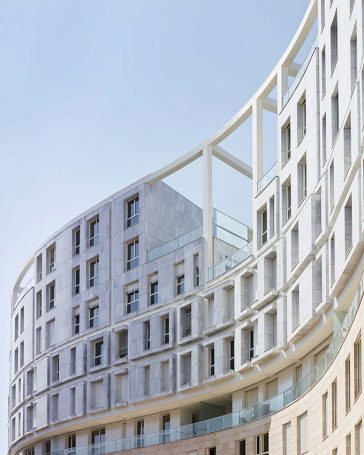 The Best Way to Start Marketing Yourself in real Estate