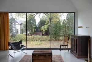 Take a Tour of the Queen Mary Residence designed by Atelier Barda architecture