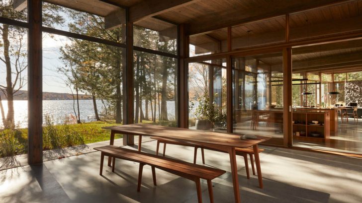 Take a Tour of the Brome Lake Residence designed by Atelier Pierre Thibault