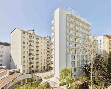 Casa Selene by Degli Esposti Architetti