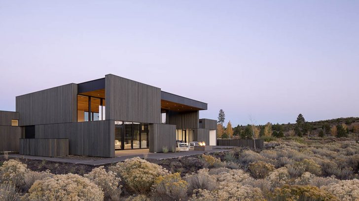 Take a Tour of the High Desert Residence designed by Hacker