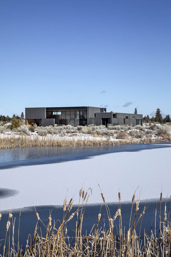 Take a Tour of the High Desert Residence designed by Hacker