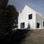 Take a Tour of ‘House Giacomelli Schmidt’ designed by Schneller Caminada Architects