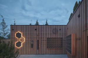 INFINIT – Wellness in Magical Garden by Studio Reaktor