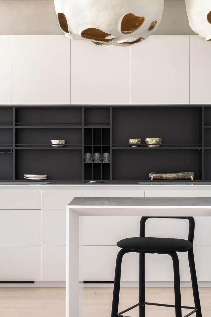 Tepla Apartment by Makhno Studio