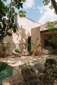 Take a Tour of Casa Huolpoch designed by Workshop architects