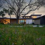 A Cliffside Lakehouse on Austin’s Pristine Lake Travis by LaRue Architects