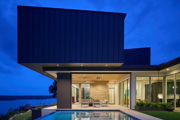 A Cliffside Lakehouse on Austin’s Pristine Lake Travis by LaRue Architects