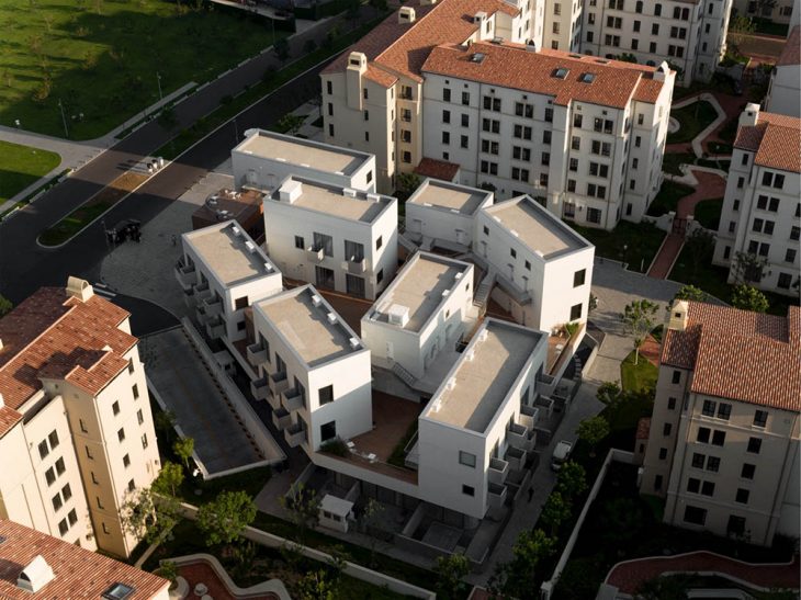 Aranya theTANG hotel by B.L.U.E. Architecture Studio