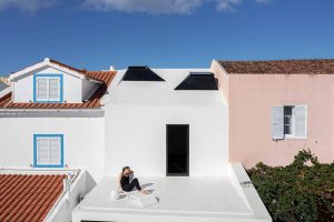 Take a Tour of Windmill House by designed by BOX arquitectos