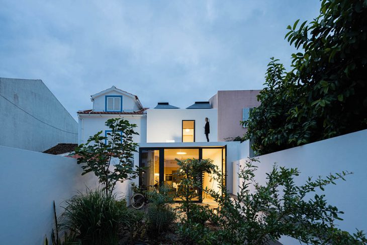Take a Tour of Windmill House by designed by BOX arquitectos