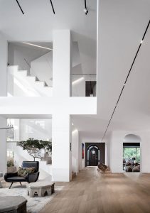 Artistic Villa by D+Design