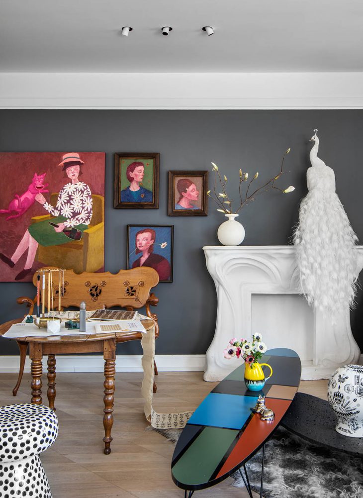 Artistic Villa by D+Design