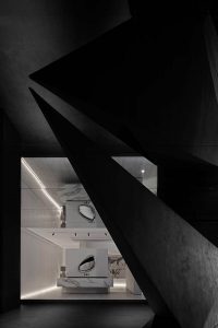 Chasing Light · Overland Headquarters & Showroom by AD Architecture