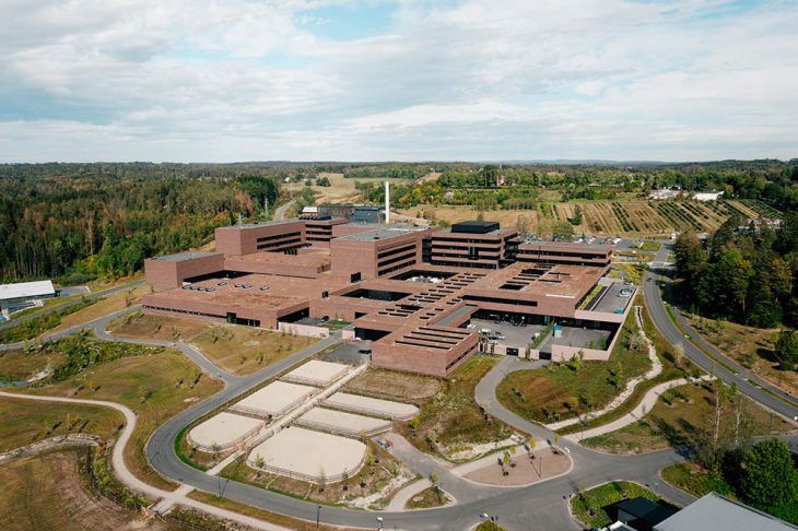 Henning Larsen designed a new veterinary building at the Norwegian University of Life Sciences (NMBU)’s Campus Ås.