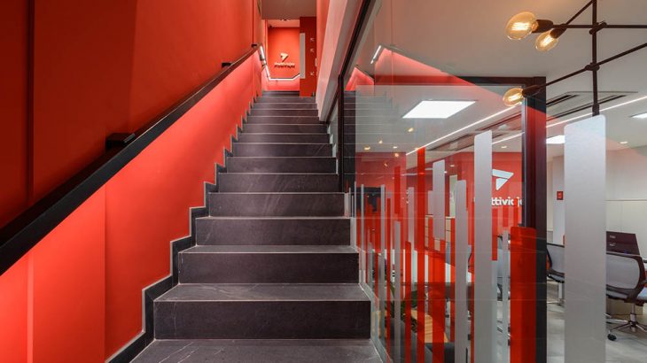 Oficinas Pretti Viajes by Abatedaga Arquitectos