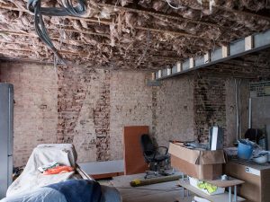 What To Look For When Hiring A Professional Contractor