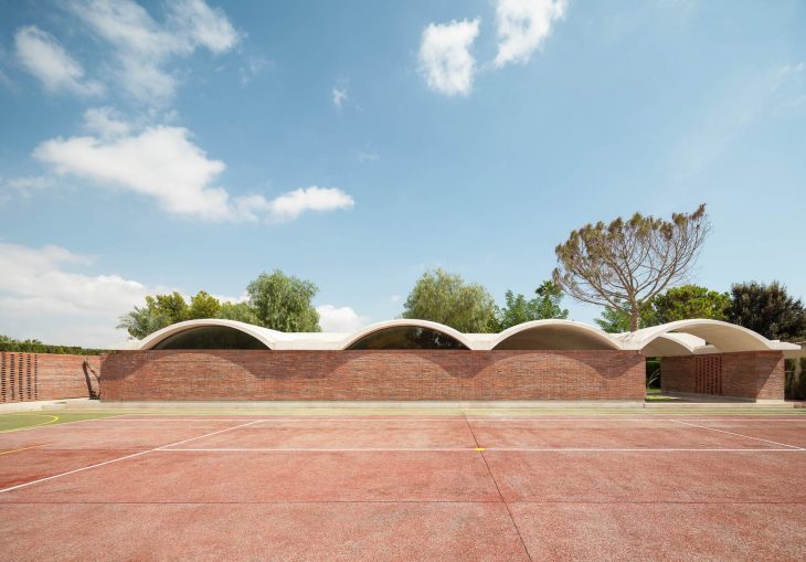 Take a Tour of Casa IV designed by Mesura