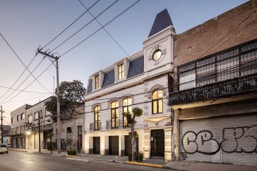 Discover Mar Mediterraneo 34 designed by Inca Hernandez