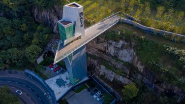Life Experience Pavilion On The Cliff Top by aoe