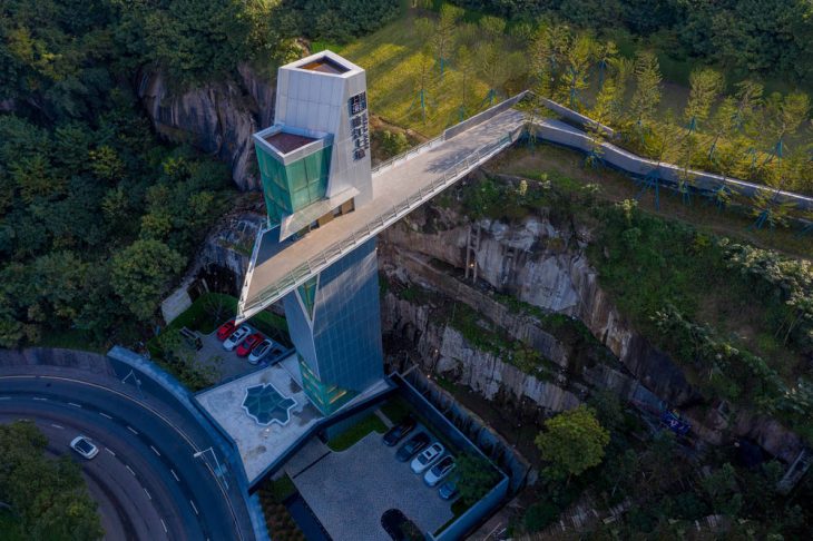 Life Experience Pavilion On The Cliff Top by aoe