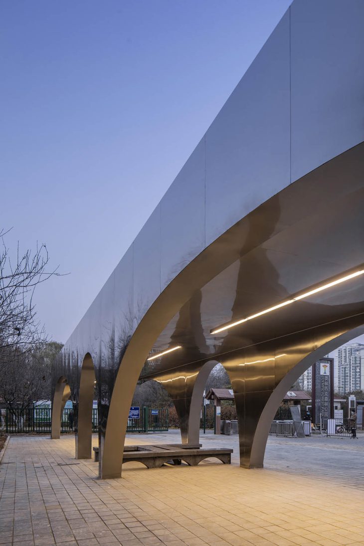 Beijing Olympic Forest Park's Runner's Station by TEMP