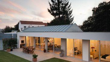 Tour of Casa H1 designed by Bruno H Gomes Arquitectura