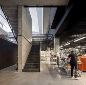 Furla Headquarters Progetto Italia by GEZA Architettura