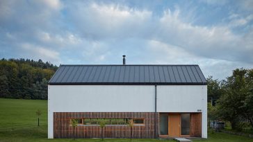 House for a Photographer by ValArch ateliér