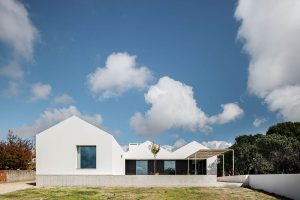 House in Sta Joana designed by NU.MA Architects
