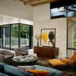 The Modernist Treehouse by Mark Ashby Design & Shiflet Richardson Architects