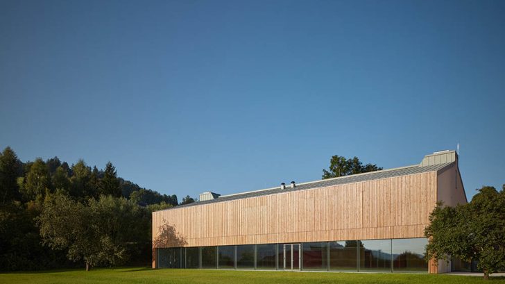 Nový Hrozenkov Primary School Sports Hall by Consequence forma architects