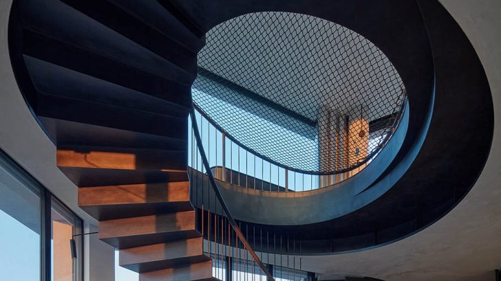 Take a Tour of This Stunning Penthouse in Prague designed by petrjanda/brainwork