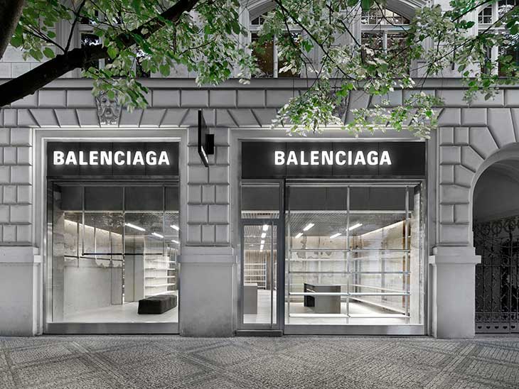 Lure jeans Modstand BALENCIAGA is Opening Their First Store In Prague