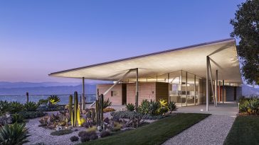 California House designed by GLUCK+