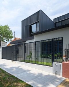 La Lucila designed by DRM estudio + RA-ARQ