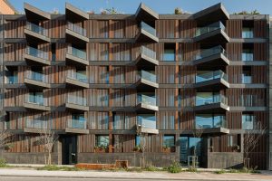 Mário Alves Arquiteto designs Puro Homes in Aveiro