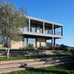 Frame House designed by Mork-Ulnes Architects