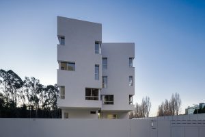 Atelier António Paulo Marques designs Nova Rio Habitação Multifamiliar