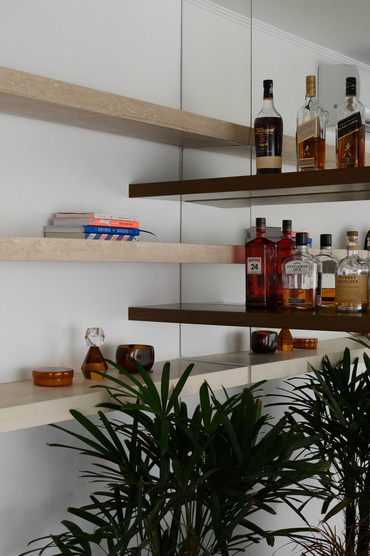 Echeverria Apartment by Siuk Studio