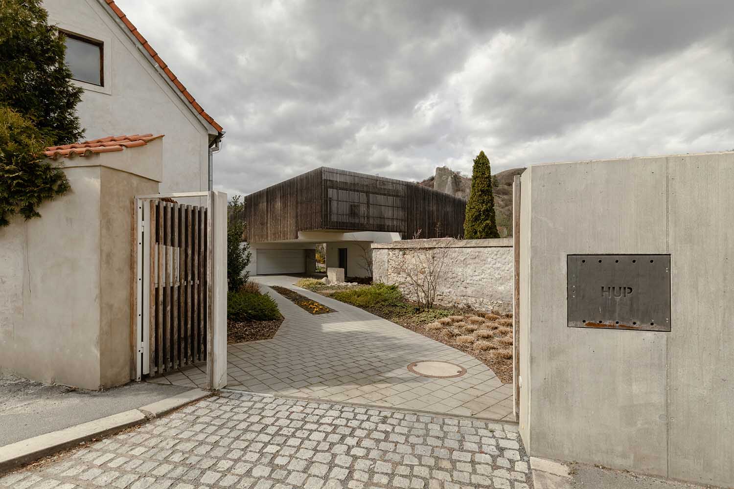 RO_AR Szymon Rozwalka Architects