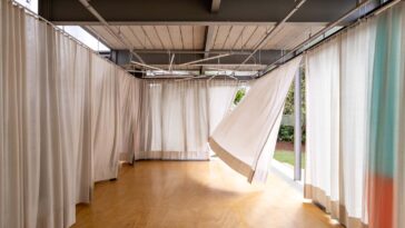 Casa Líquida by Luiz Pataro