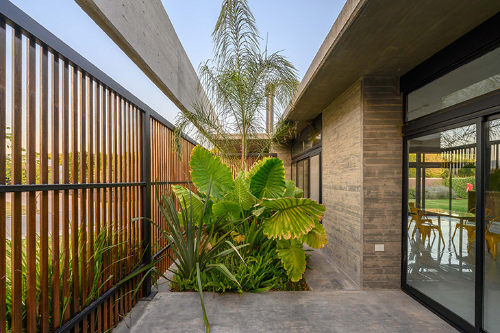 ARP Architects Shape A Modern Home in Argentina