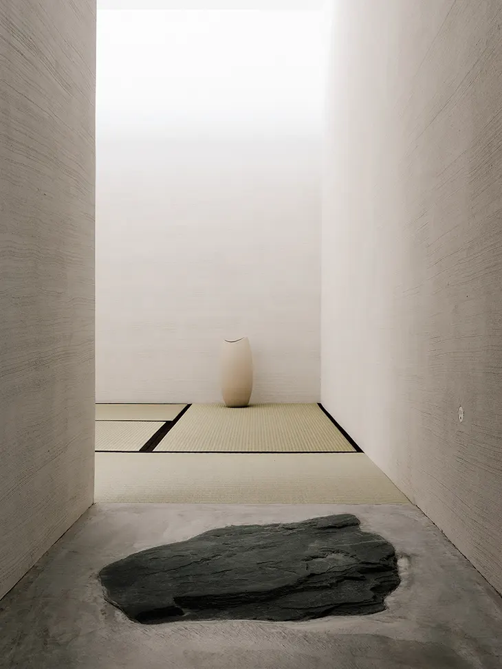 Min Design 'Capturing Light'