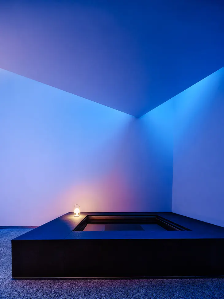 Min Design 'Capturing Light'
