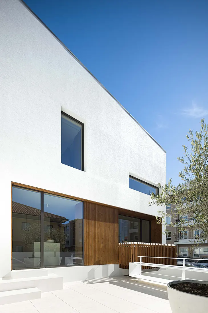 Casa Forca-Vouga by RVDM Arquitectos