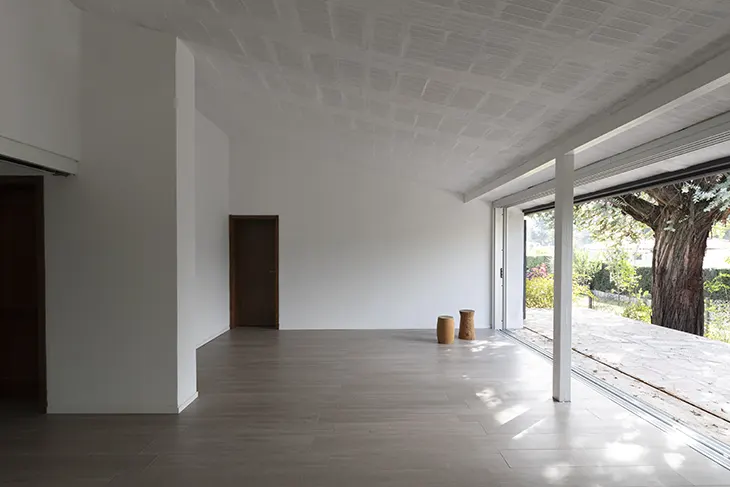 Casa Entre Muros by Esteras Perrote