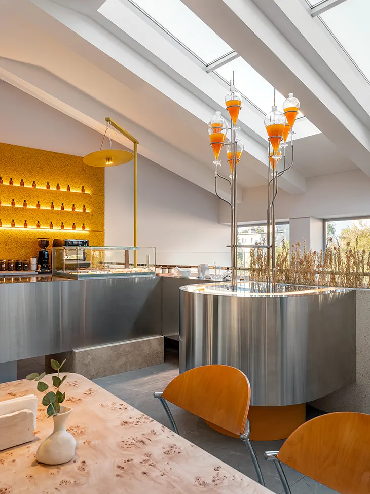 Slovno v Mae by Raimer Bureau