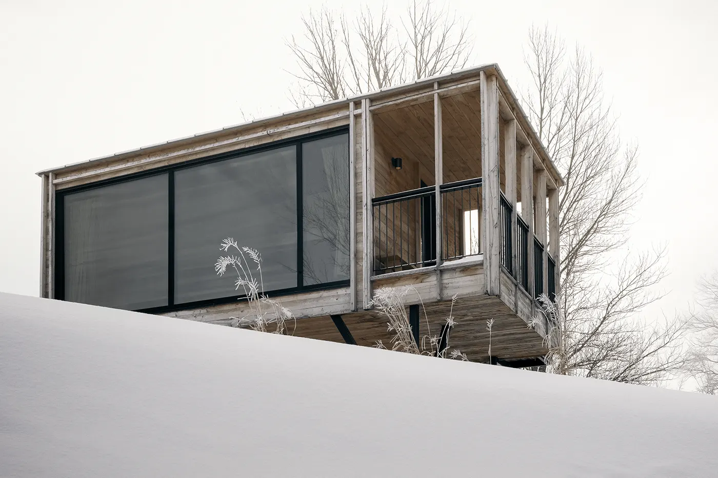 The Cache Project by Delordinaire Architecture
